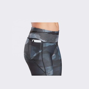 Women's Mid Waist Yoga/Gym Trousers <b>Leggings</b> Knee Length Spandex/Polyester Printed Yoga Pants <b>Workout</b> Running <b>Pockets</b> - Product Image 2