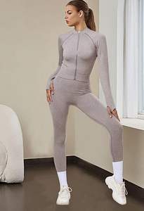 Conjunto Deportivo Sexy de 2 Piezas para Mujer, de Secado Rápido, con Top Corto Halter y Pantalones Cortos con Cintura Elástica, para Yoga, de Alta Calidad - Product Image 5