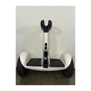 สกู๊ตเตอร์ไฟฟ้าอัจฉริยะที่เชื่อถือได้ พับเก็บได้ แบตเตอรี่ลิเธียม ระยะทาง 60 กม. และความเร็ว 25 กม./ชม. - Product Image 1