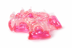 Potentes Cápsulas de Lavandería Halal Ecológicas 8 en 1, Multilimpieza con Enzimas Vegetales, Protector de Color, Lavado Automático en Máquina - Product Image 4