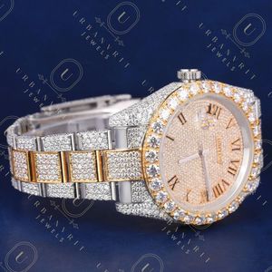 Reloj mecánico artesanal de acero inoxidable con lectura analógica, movimiento automático, diamantes de moissanita de corte redondo, garantía de autenticidad. - Product Image 2