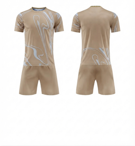 Conjunto de Uniforme de Fútbol Personalizado, Ropa Deportiva, 100% Poliéster, Impresión por Transferencia de Calor, Tejido de Malla Transpirable de Secado Rápido - Product Image 1