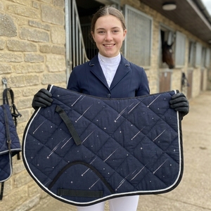 Luxury Horse Saddle Pad with Ear <b>Bonnet</b> Set Diamond Quilting Soft Fabric Breathable Diamond Stitch Anti Sweat Riding Gear - Product Image 1