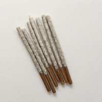 Bâtonnets de biscuits croustillants enrobés de chocolat blanc avec bonbons pétillants, collation sucrée légère et croustillante, vente en gros, marque privée