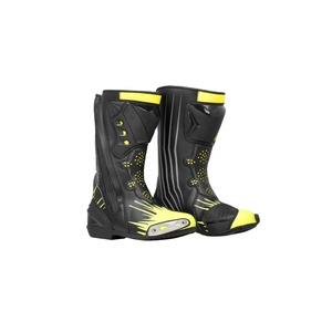 รองเท้าบูทขี่มอเตอร์ไซค์ประสิทธิภาพสูงพร้อมแผ่นดูดซับแรงกระแทก พื้นรองเท้ากันลื่น และการปกป้องข้อเท้าที่สวมใส่สบาย - Product Image 4