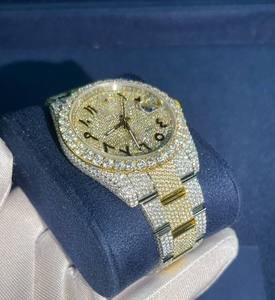 Montre-bracelet de luxe bicolore jaune en acier inoxydable avec diamants Moissanite VVS et diamants brillants pour la vente en gros - Product Image 3