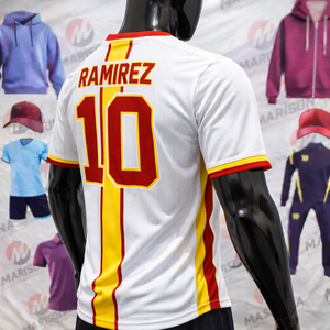 Camiseta de Fútbol Sublimada Personalizada de Manga Corta para Clubes, Equipos y Ligas, de Secado Rápido, Transpirable, en Tela de Poliéster Bordada - Product Image 3