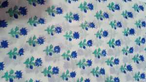 Tela ligera floral 100% algodón, estampada a mano, antiestática, suave, para vestidos, lencería, camisas, etc. para mujer. - Product Image 3
