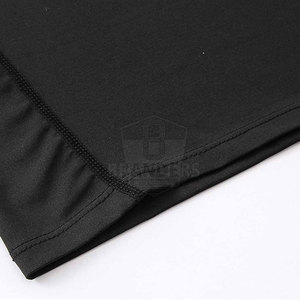 เสื้อยืดคอมเพรสชั่นแขนสั้นผู้ชายขายดี น้ำหนักเบา แห้งเร็ว - Product Image 5
