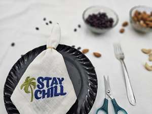 Serviettes en tissu brodées sur mesure avec motif palmier, style monogramme, réutilisables, décoration de table pour anniversaires, mariages, fêtes et événements - Product Image 3