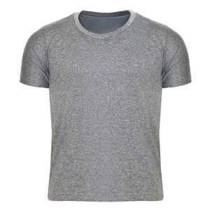 Nouveaux t-shirts pour hommes de couleur unie, en tissu durable, de qualité supérieure. - Product Image 1