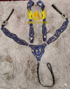 Barkat Overseas C122786 Selle anglaise en cuir véritable bleu sarcelle à motifs floraux 3D, harnais de cheval western léger avec têtière perlée et peignoir - Product Image 4