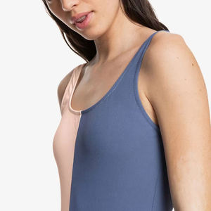 Maillot de bain une pièce noir sexy de haute qualité pour femme, décolleté plongeant, coupe haute, dos croisé et ouvert - Product Image 4