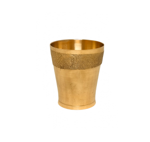 Verre à boire traditionnel en laiton, finition martelée décorative, gobelet élégant en laiton massif avec motif en relief - Product Image 4