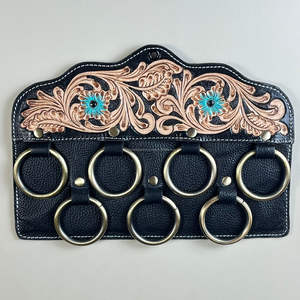 ที่แขวนผ้าพันคอแบบติดผนัง หนังแท้ลายดอกไม้สีฟ้าคราม งานแฮนด์เมด สไตล์คาวบอย ตกแต่งบ้านสไตล์เรโทร - Product Image 4