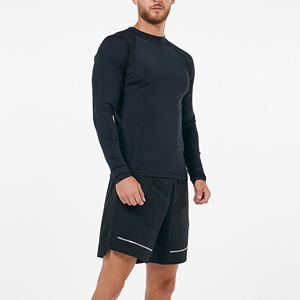 T-shirt de sport pour homme, coupe ajustée, extensible dans quatre directions, séchage rapide, respirant, idéal pour la gym, le surf, la natation et l'entraînement. - Product Image 3