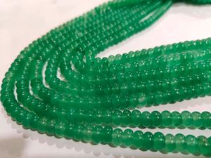 Perles de quartz vert naturel en forme de rondelle, lisses, 8 mm, vendues par brin de 8 pouces de long - Product Image 2