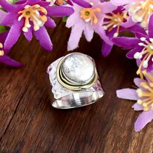 Bague martelée en argent sterling 925 avec perle d'eau douce naturelle, pierre de naissance de juin, bijou fait main, cadeau pour elle - Product Image 3
