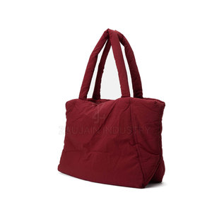 Bolso Acolchado Tipo Tote con Correas de Hombro Cómodas, Interior Espacioso, Tela Suave, Accesorio de Moda para Uso Diario - Product Image 3