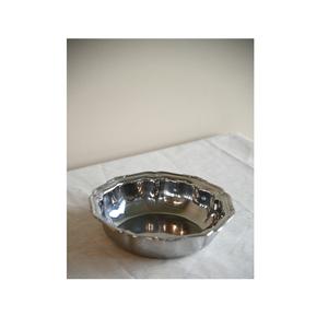 Magnifique bol à chocolat en métal qui améliore instantanément la présentation de la table avec une beauté durable - Product Image 4