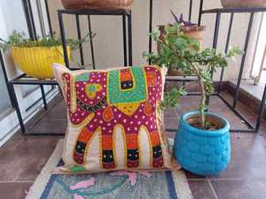 Funda de Cojín con Diseño Tradicional Vintage, Funda de Almohada Portátil Hecha a Mano con Color y Tamaño Personalizados, Fundas de Cojín de Algodón - Product Image 1