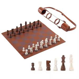 Tablero de Ajedrez Portátil Enrollable de Cuero PU de Alta Calidad, Personalizado para Torneos, Juego de Accesorios de Ajedrez para Uso Unisex - Product Image 2