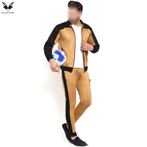 Survêtement Homme Léger Personnalisé avec Capuche, Fermeture Éclair, Couleur Moutarde, Idéal pour le Fitness et le Jogging – Services OEM, Meilleures Ventes - Product Image 3