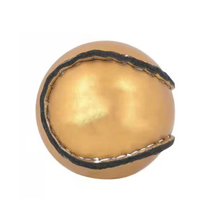 Ballons de hurling haute performance avec revêtement durable et noyau intérieur robuste, conception avancée - Product Image 1