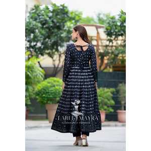 Ensemble costume brodé noir Alice pour femme - Product Image 3