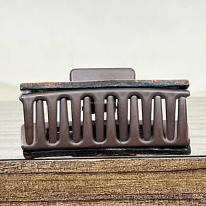 Pince à cheveux en cuir artisanal personnalisée de qualité supérieure, style cowgirl western, imprimé cuir de vache, accessoire pour cheveux, pince à cheveux pour femmes - Product Image 6