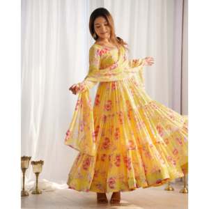 Designer XS Anarkali Robe et pantalon avec Dupatta Party Wear Look - Product Image 3