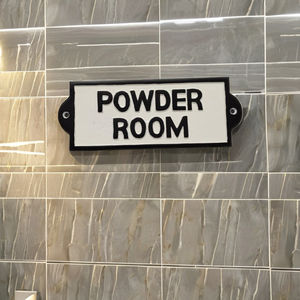 Plaque de bois antique moderne en métal personnalisée UV Technique de moulage de porte de salle de bain Plaque finie de la meilleure qualité pour salle d'eau - Product Image 1