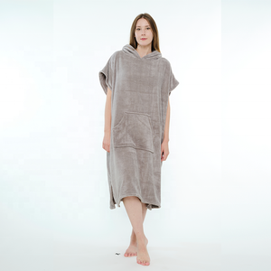 Poncho de calidad de lujo de gran tamaño para adultos y niños, Poncho de playa con logotipo privado personalizado, toalla de Poncho de surf para nadar con capucha de algodón - Product Image 1