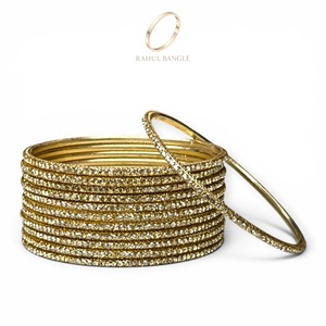 Juego de Brazaletes de Moda Premium en Tono Dorado Real, Acero Inoxidable, Antideslustre, Chapado en Oro, Diseño de Cristal, para Bodas, Precio al por Mayor - Product Image 2