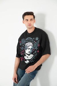 Camiseta de hombre negra de corte regular, manga corta, cuello redondo, estilo urbano, de algodón jersey teñido en hilo, de peso pesado - Product Image 3