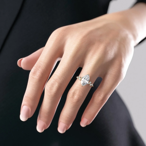 Anillo de Diamantes con Corte Marquesa Clásico en Oro Sólido de 14k con Baño de Rodio, Certificado IGI, Joyería de Compromiso para Mujer - Product Image 6