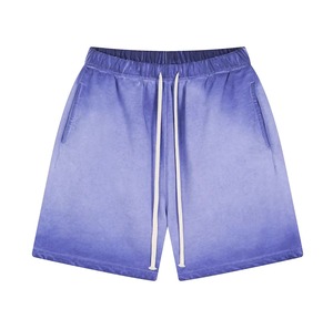 Shorts en coton pour homme avec logo personnalisé, broderie vieillie, bords coupés, délavage acide, effet soleil éclairé, coupe courte - Product Image 4