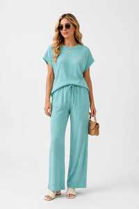 Conjunto de 2 piezas de punto acanalado para mujer de Oneten Apparels, top de manga corta con cuello redondo y pantalones largos, atuendo informal. - Product Image 1