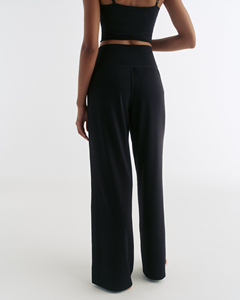 Pantalon de yoga évasé taille haute pour femme, extensible, pour fitness et entraînement, coupe large, en tissu doux et respirant, OEM - Product Image 1