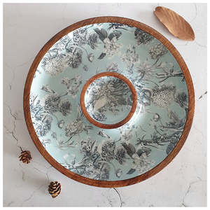 Assiette de service en bois à motif floral, peinte à la main, design minimaliste, non toxique, écologique, faite à la main pour servir des amuse-gueules lors de fêtes - Product Image 6