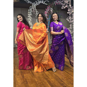 Sari en Soie Douce Rose Elite Weaves avec Bordure Paon Tissée Double Zari, Vêtements Indiens et Pakistanais 0.6g - Product Image 1