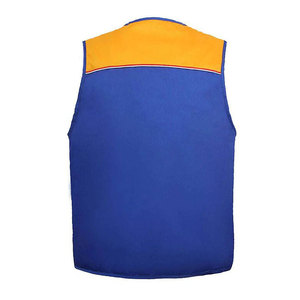 Gilet de sécurité imperméable pour homme avec fermeture éclair, multi-poches, en polyester avec bandes réfléchissantes pour les travaux de construction et de circulation - Product Image 3