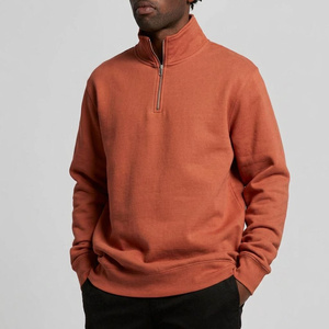 Sweat-shirt à col zippé teint en pièce, en coton, style streetwear, fabrication sur mesure de vêtements à marque privée pour les marques de vêtements - Product Image 2