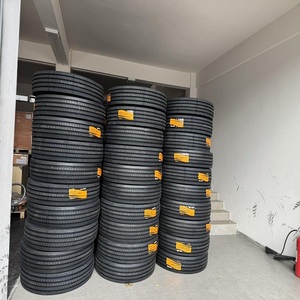 จัดส่งรวดเร็ว ยางรถบรรทุกเรเดียลสมรรถนะสูง 385/65R22.5 18PR ใหม่ รับประกันคุณภาพพรีเมียม พร้อมยางใน รับประกัน 3 ปี - Product Image 1