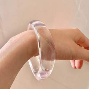 Bracelet tendance en acrylique à motifs, bracelet en résine irrégulier, bracelet circulaire personnalisable, bracelets épais pour femmes - Product Image 2