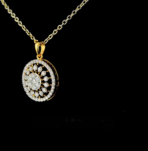 Collar con Colgante de Diamante Cultivado en Laboratorio con Halo Redondo – Elegante Joyería de Diamante Solitario en Oro para Mujer - Product Image 2