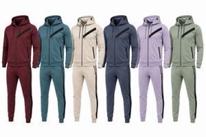 Long Sleeves Men Tracksuit Winter Hooded Casual Solid Hot Selling Wholesale Price Men Tracksuit Made in High Quality - Product Image 6