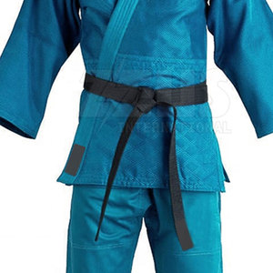 Uniforme de Karate Ligero de Primera Calidad para Artes Marciales, Servicio OEM, Logotipo Personalizado Aprobado, Venta al Por Mayor - Product Image 6
