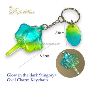 พวงกุญแจที่ระลึกหลากสี3D ลายปลากระเบน UV เรืองแสงในที่มืด - Product Image 2