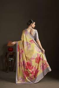 Sari indio estampado con flores, de crepé de seda, listo para usar, con blusa cosida a juego. - Product Image 5